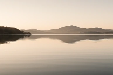 Harmonie im stillen Wasser – Symbol für Balance im Coaching